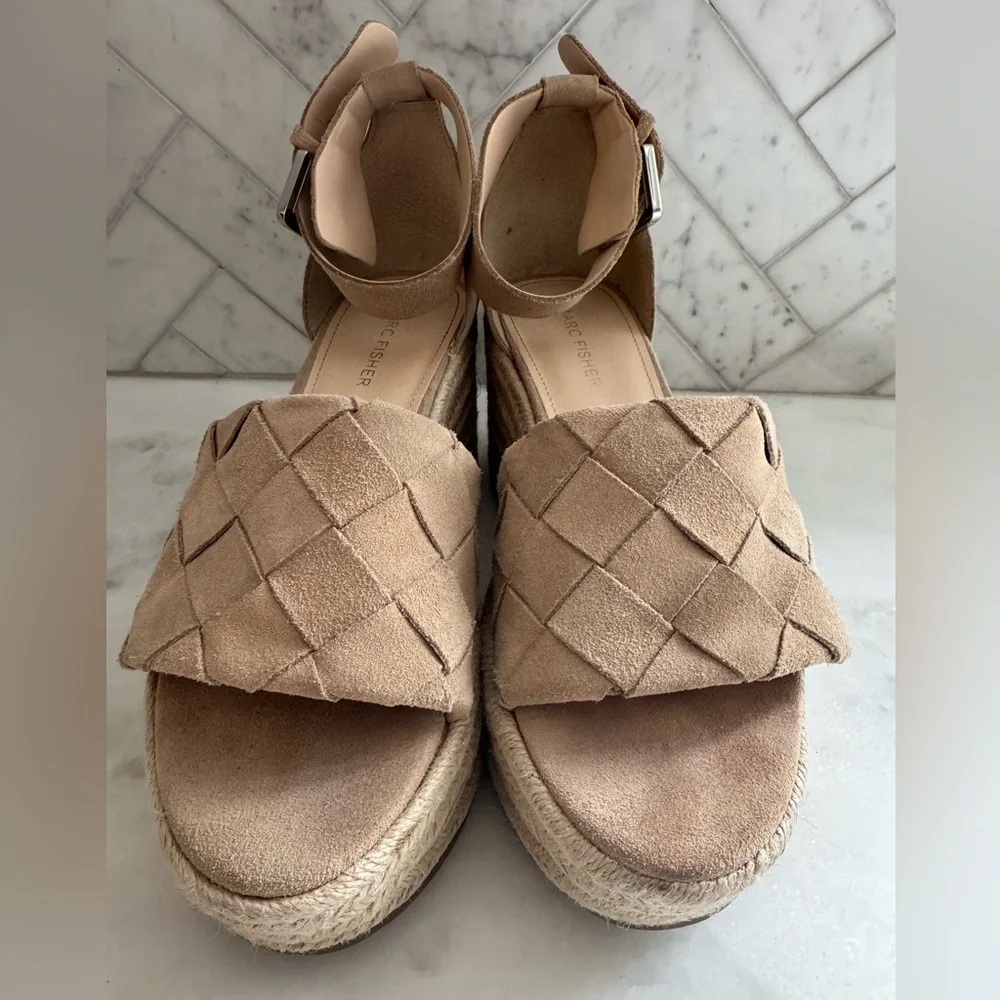 Marc Fisher stylish woven